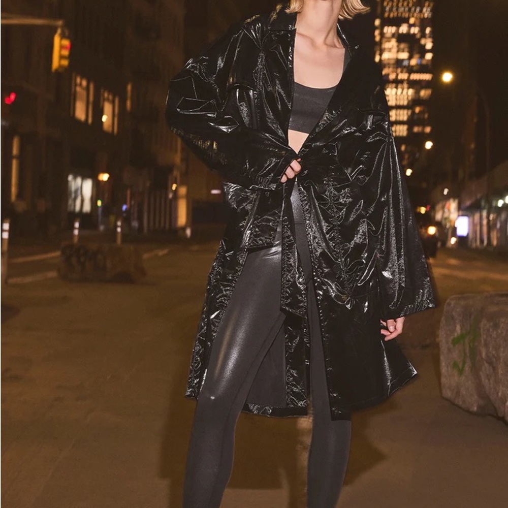 NEW ALO with tags Metallic Break Line Trench black size Small